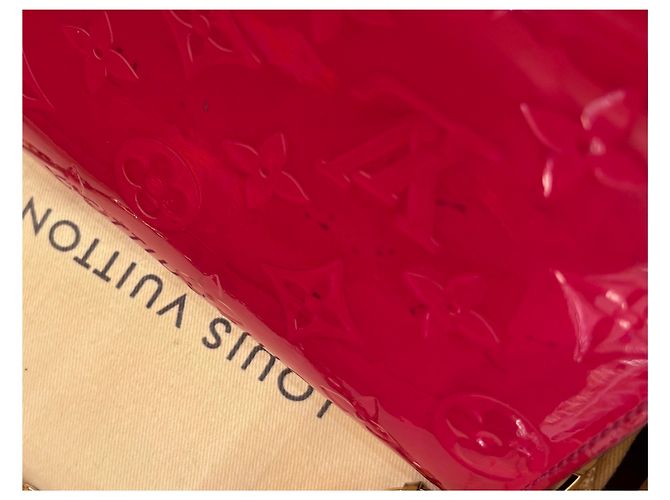 Borsa Louis Vuitton Ana Monogram Vernis Rosso - vista 5