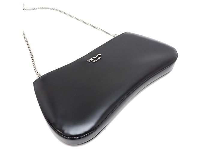Borsa a tracolla in pelle nera Prada Sydney Nero - vista 3