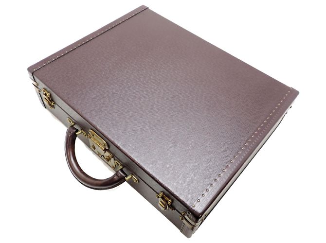 Valigetta in pelle Taiga Louis Vuitton Marrone - vista 5