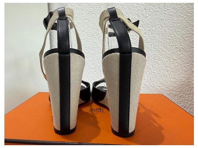 Sandali con zeppa Hermès Kean Nero Pelle e Tela 36.5 Grigio - vista 9