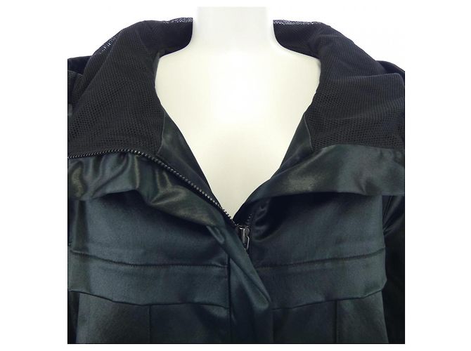 Timeless Chanel P12820W02492 99P Chaqueta Verde - vista 5