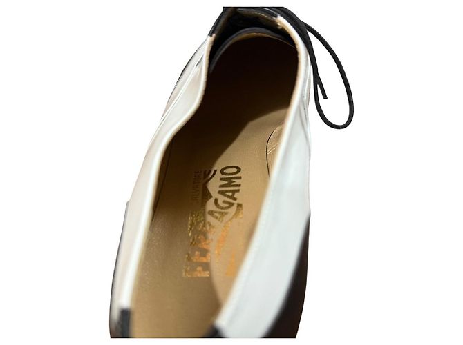 Scarpe con lacci in pelle Salvatore Ferragamo Nero Bianco - vista 7
