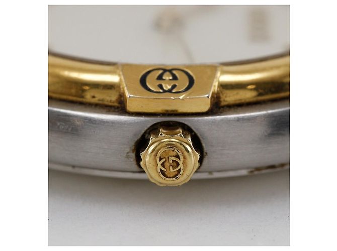 Gucci 9000M Edelstahl Quarz Silber - Ansicht 9