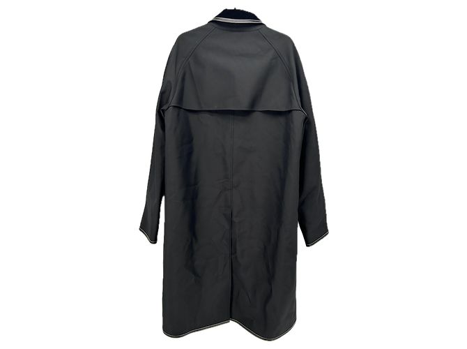 Burberry Schwarzer Trenchcoat mit Samtkragen - Ansicht 2