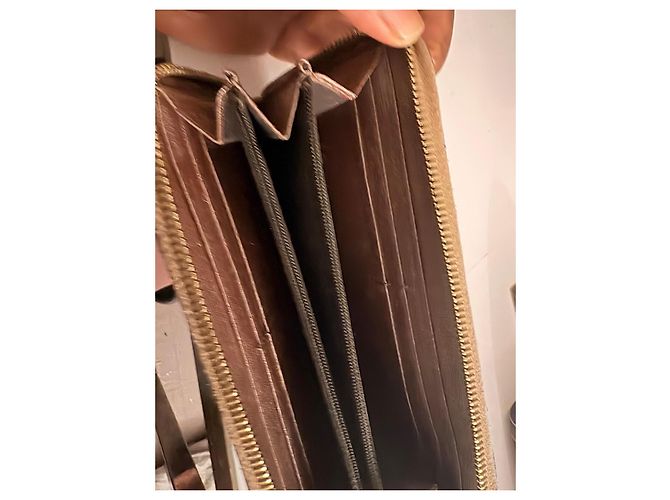 Portafoglio Fendi Monogramma Marrone e Oro Gold hardware - vista 7