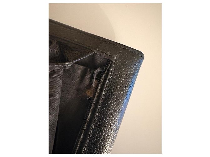 Timeless Chanel black leather wallet - view 6