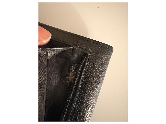 Timeless Chanel black leather wallet - view 7