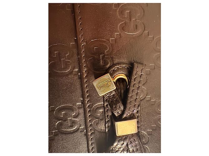 Gucci Cartera larga de cuero marrón con relieve GG Castaño - vista 3
