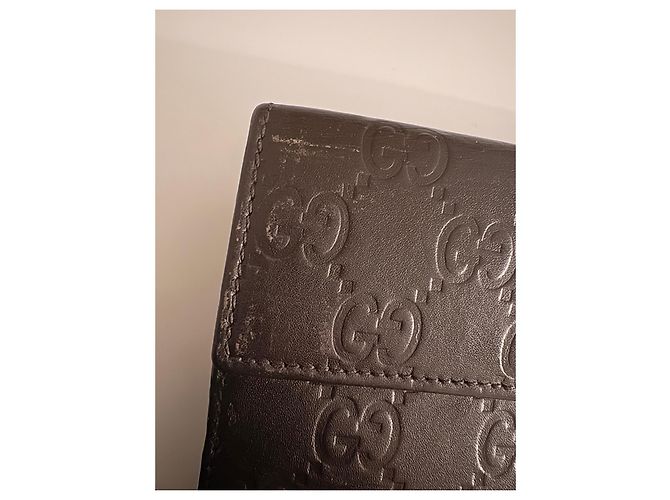 Gucci Cartera larga de cuero marrón con relieve GG Castaño - vista 6
