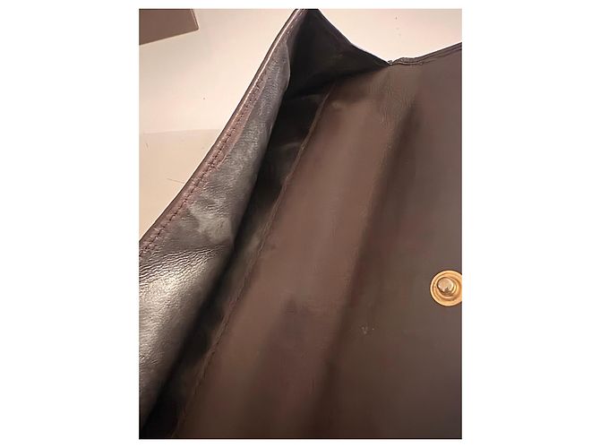 Gucci Cartera larga de cuero marrón con relieve GG Castaño - vista 8