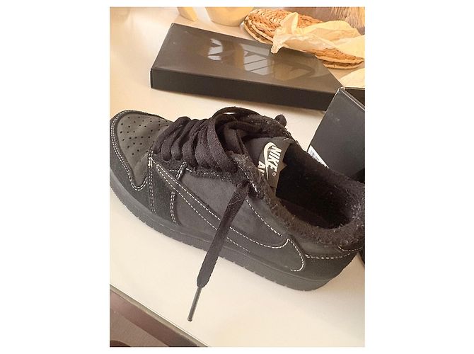 Sneakers Nike Air Jordan 1 Low Travis Scott Nero Bianco - vista 9