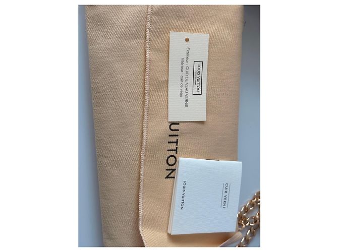 Sarah Cartera Louis Vuitton Dorado - vista 10
