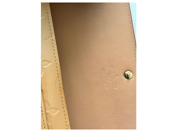 Sarah Cartera Louis Vuitton Dorado - vista 6