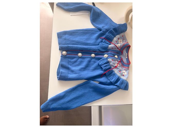 Miu Miu Cardigan in Blau mit Rüschen und Perlenknöpfen - Ansicht 3