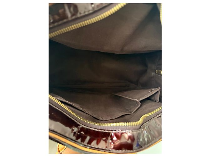 Bolsa Louis Vuitton Summit Monogram Vernis Alma BB Bordeaux - vista 12