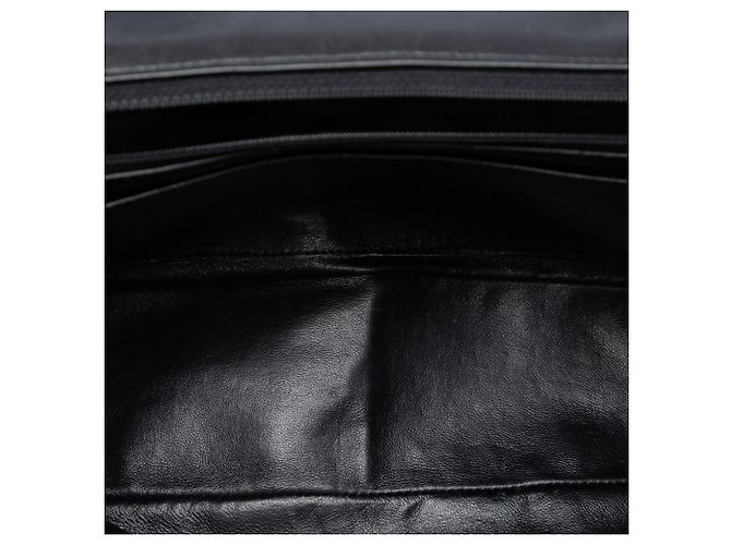Chanel Black Jumbo Classic Perforiertes Lammleder Single Flap Schwarz - Ansicht 4