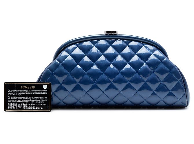 Clutch Chanel Blue Quilted Patent Timeless Kiss Lock - vista 7