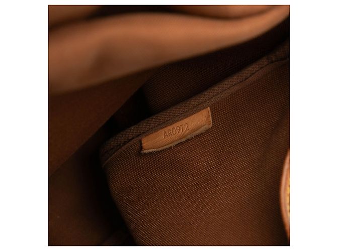 Louis Vuitton Marrone Monogram Saumur 35 - vista 6