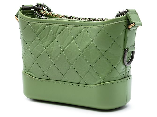 Chanel Gabrielle Hobo en cuir agé de veau matelassé vert, petite taille - vue 2