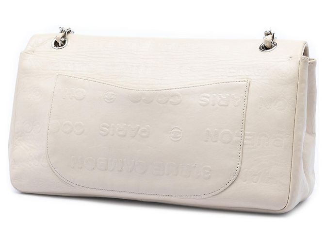 Chanel White Maxi Embossed Calfskin 31 Rue Cambon Reissue 2.55 Double Flap Bianco Bianco sporco - vista 2