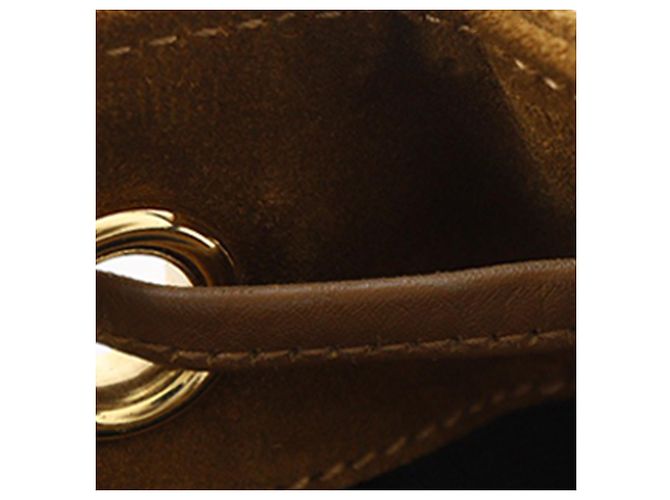 Salvatore Ferragamo Borsa a tracolla Ferragamo in scamosciato marrone con cuciture e nappe - vista 12