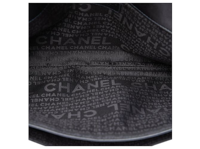 Chanel Black Lambskin Giant Mademoiselle Turnlock Flap Nero - vista 4