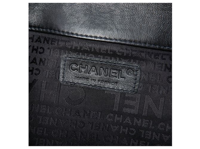 Chanel Black Lambskin Giant Mademoiselle Turnlock Flap Nero - vista 5