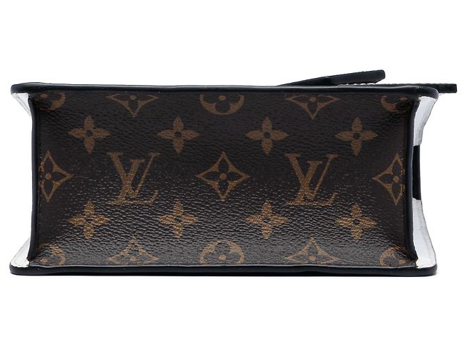 Louis Vuitton Black Monogram Vernis Spring Street Nero - vista 3