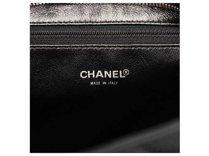 Chanel Black Caviar Medallion Tote Nero - vista 5