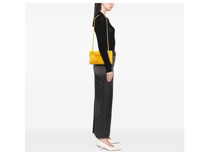Chanel Giallo Medium Classic Velvet Double Flap - vista 6