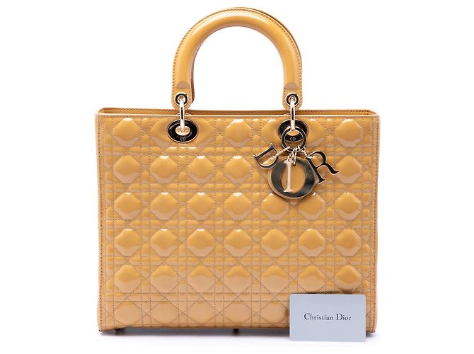 Lady Dior en charol cannage amarillo, tamaño Large - vista 7