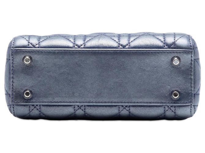 Lady Dior Cannage in agnello iridescente blu mini Blu scuro - vista 3
