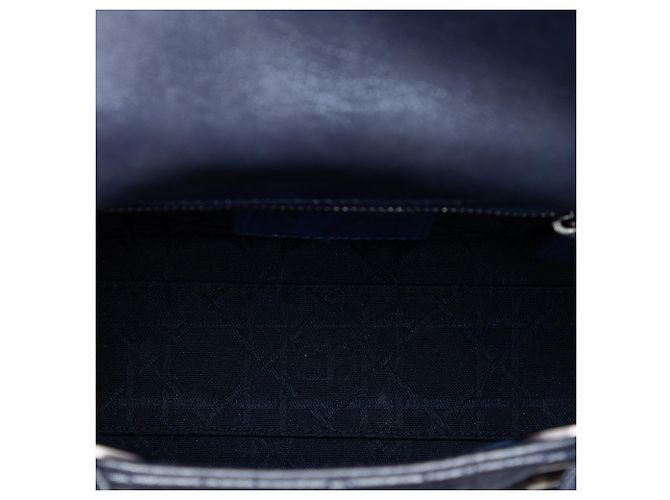 Lady Dior Cannage in agnello iridescente blu mini Blu scuro - vista 4