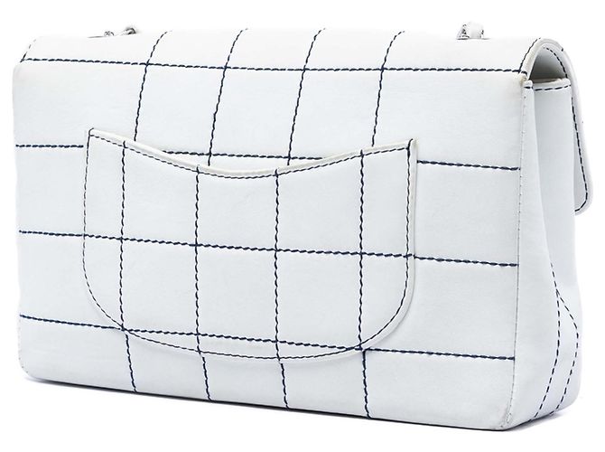 Chanel White Medium Chocolate Bar Lambskin Stitched Flap Bianco - vista 2