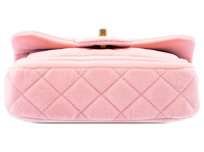 Chanel Mini Flap aus rosa gestepptem Samt mit Doppelverschluss Pink - Ansicht 3