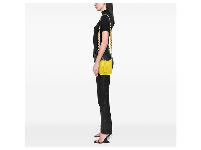 Hermès Yellow Clemence Amazone Evelyne 16 Giallo - vista 6