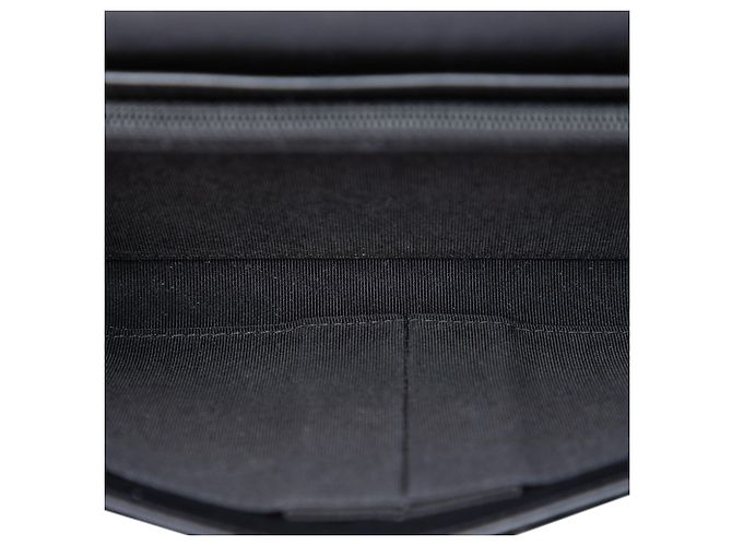 Wallet On Chain Chanel Black CC gestepptes Samt-Portemonnaie mit abnehmbarer Kette Schwarz - Ansicht 4