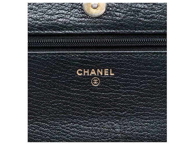 Portafoglio Boy Chanel in pelle di vitello martellata nera con borchie Nero - vista 5