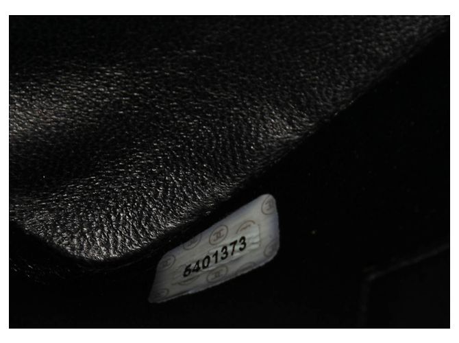 Chanel Black Caviar Medallion Tote Schwarz - Ansicht 6