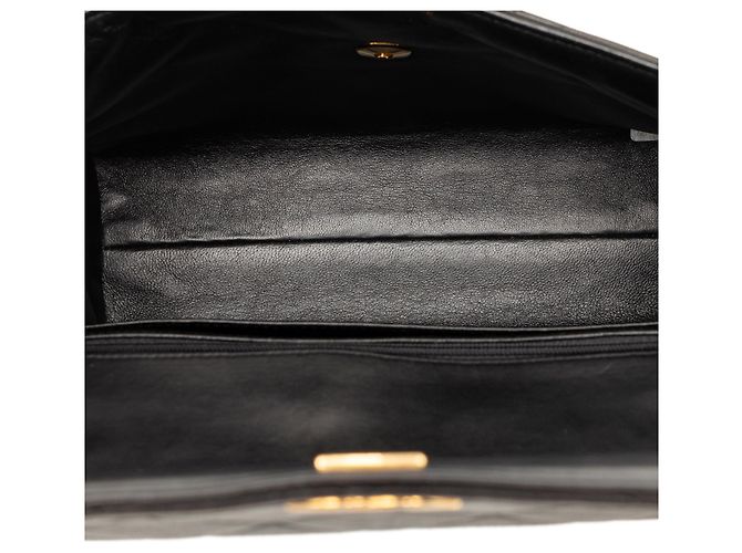 Chanel Black Small Square Quilted Lambskin Straight Single Flap Nero - vista 4