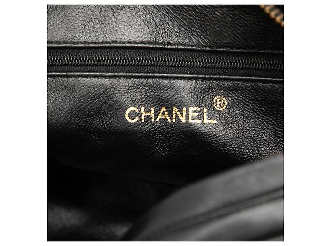 Chanel Black CC gesteppte Lammfell Camera Bag mit Quaste Schwarz - Ansicht 5