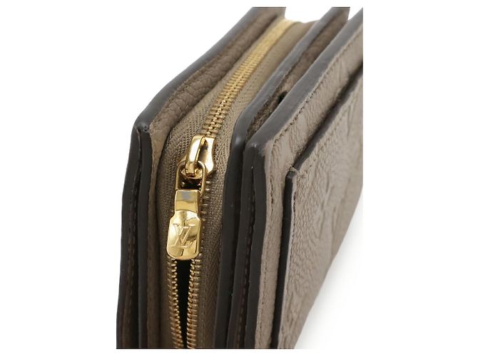 Louis Vuitton Bi-fold Wallet in Tourterelle Grau - Ansicht 5