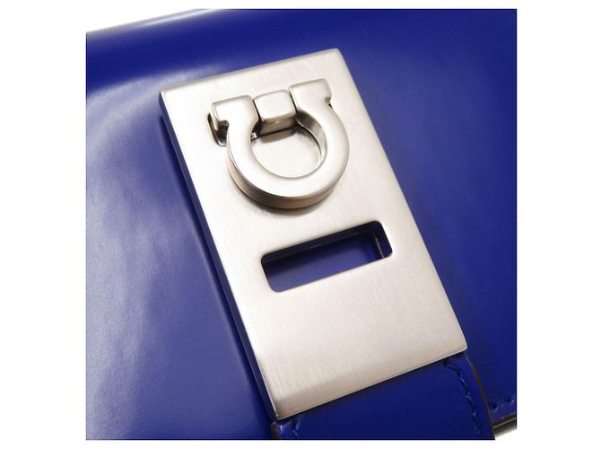 Borsa a tracolla in pelle blu Gancini Salvatore Ferragamo - vista 7