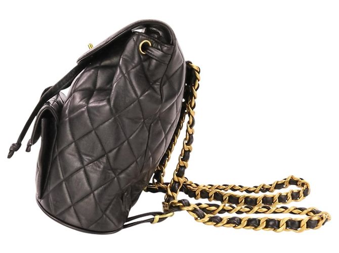 Classique Sac à dos Chanel Vintage Matelassé en agneau Noir - vue 3