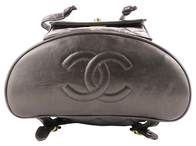 Classique Sac à dos Chanel Vintage Matelassé en agneau Noir - vue 5