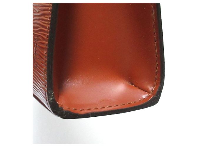 Borsa Louis Vuitton Malesherbes in pelle Epi Marrone - vista 17
