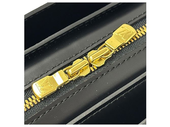 Borsa a mano in pelle Epi Louis Vuitton Nero - vista 8