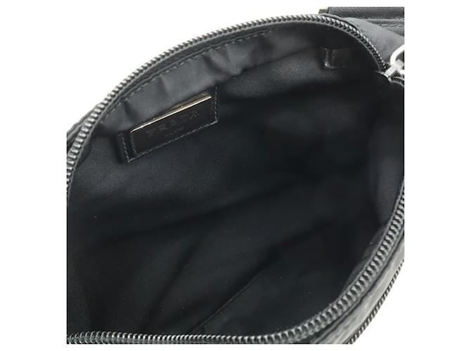 Prada Triangle Schultertasche Schwarz - Ansicht 8