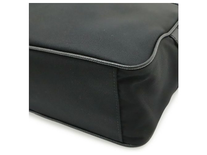 Sac à main en nylon Prada en Nero Black Noir - vue 4