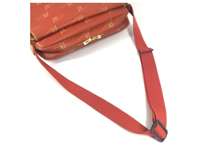 Borsa a tracolla Louis Vuitton LVCUP Crossbody Flap Messenger Bag Arancione - vista 12